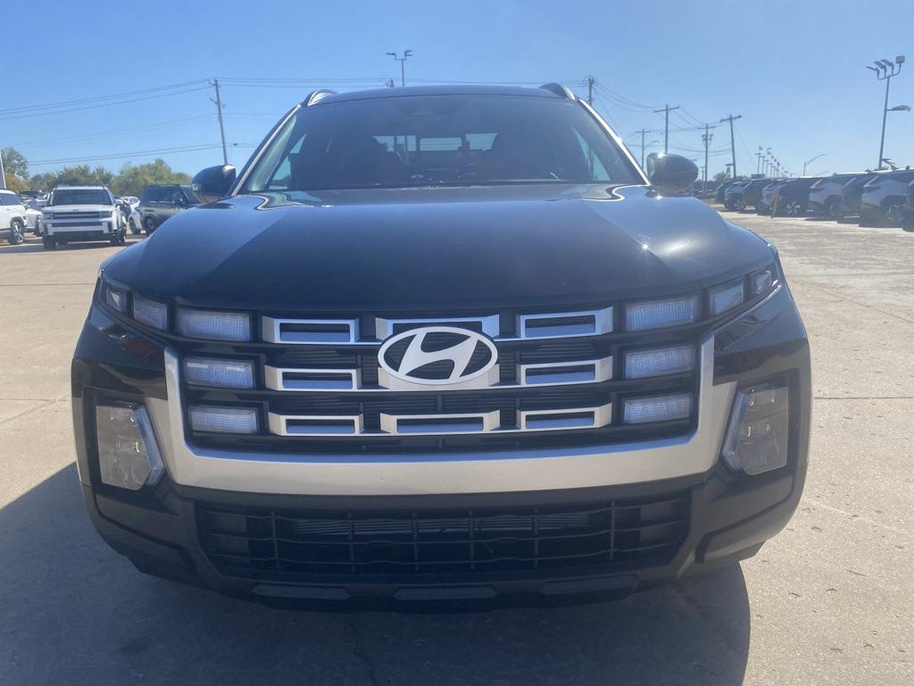 2025 Hyundai Santa Cruz SEL Activity photo 2
