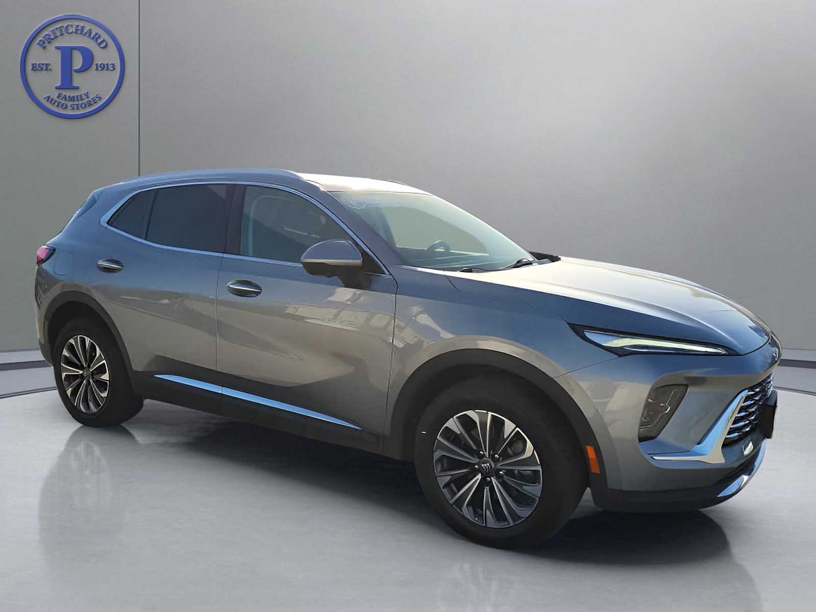 2025 Buick Envision Preferred's photo