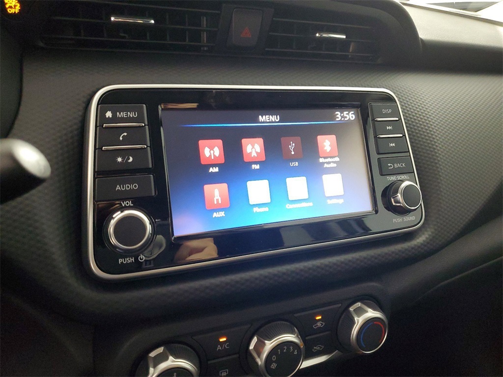 2024 Nissan Kicks S photo 20