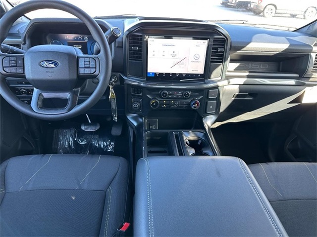 2025 Ford F-150 STX photo 5