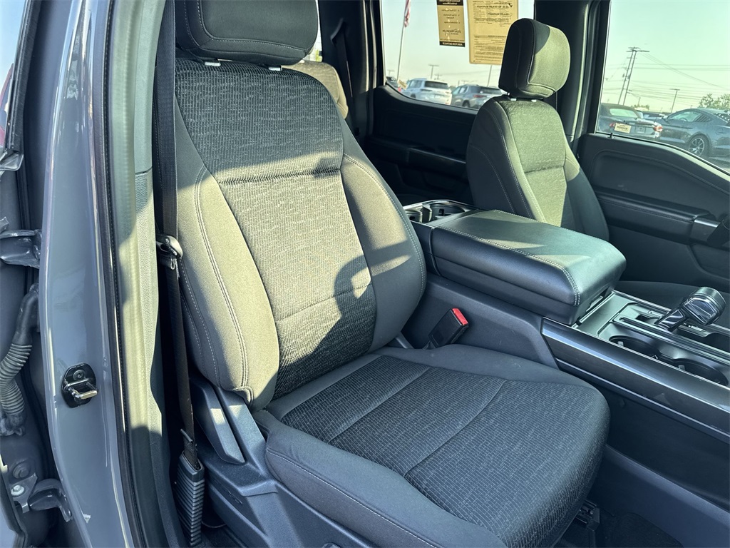 2021 Ford F-150 XLT photo 29