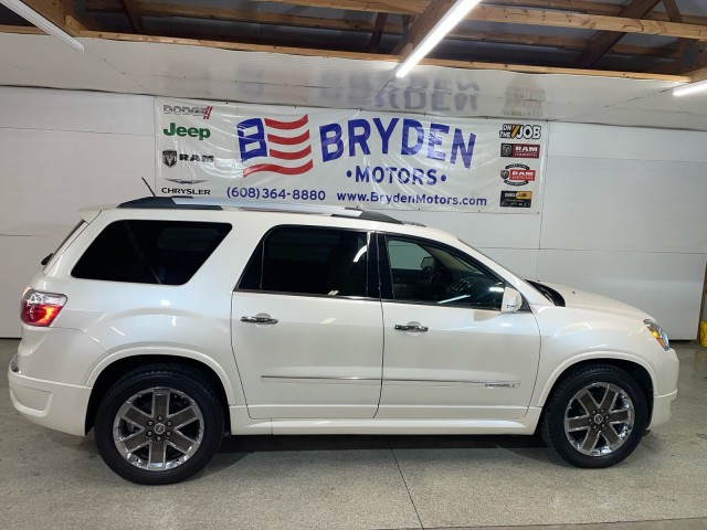 2012 GMC Acadia Denali's photo