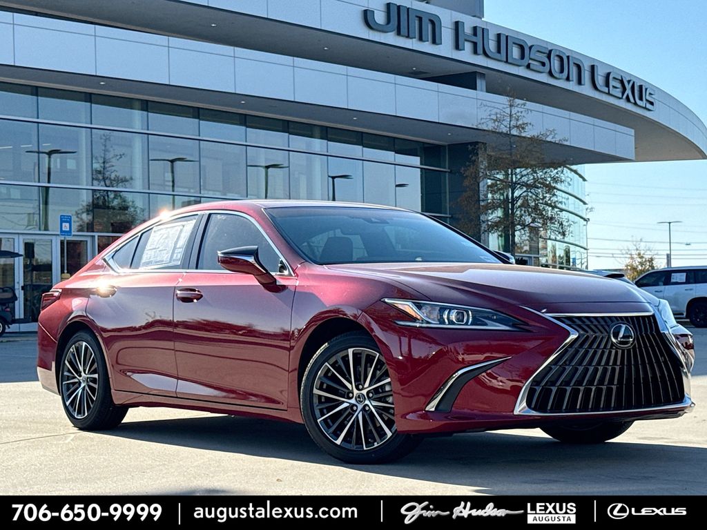 2025 Lexus ES 350's photo