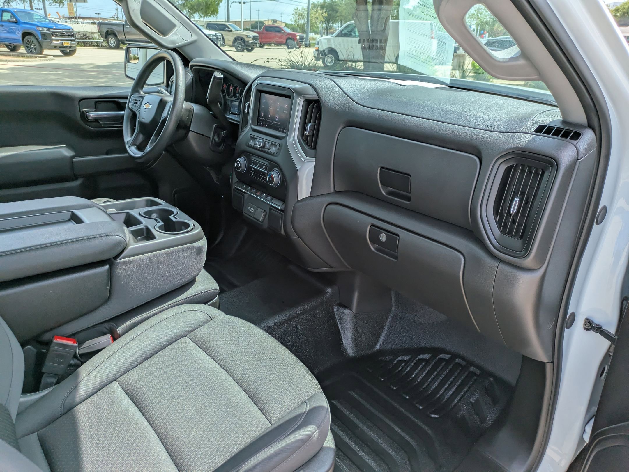 2024 Chevrolet Silverado 1500 Work Truck photo 25