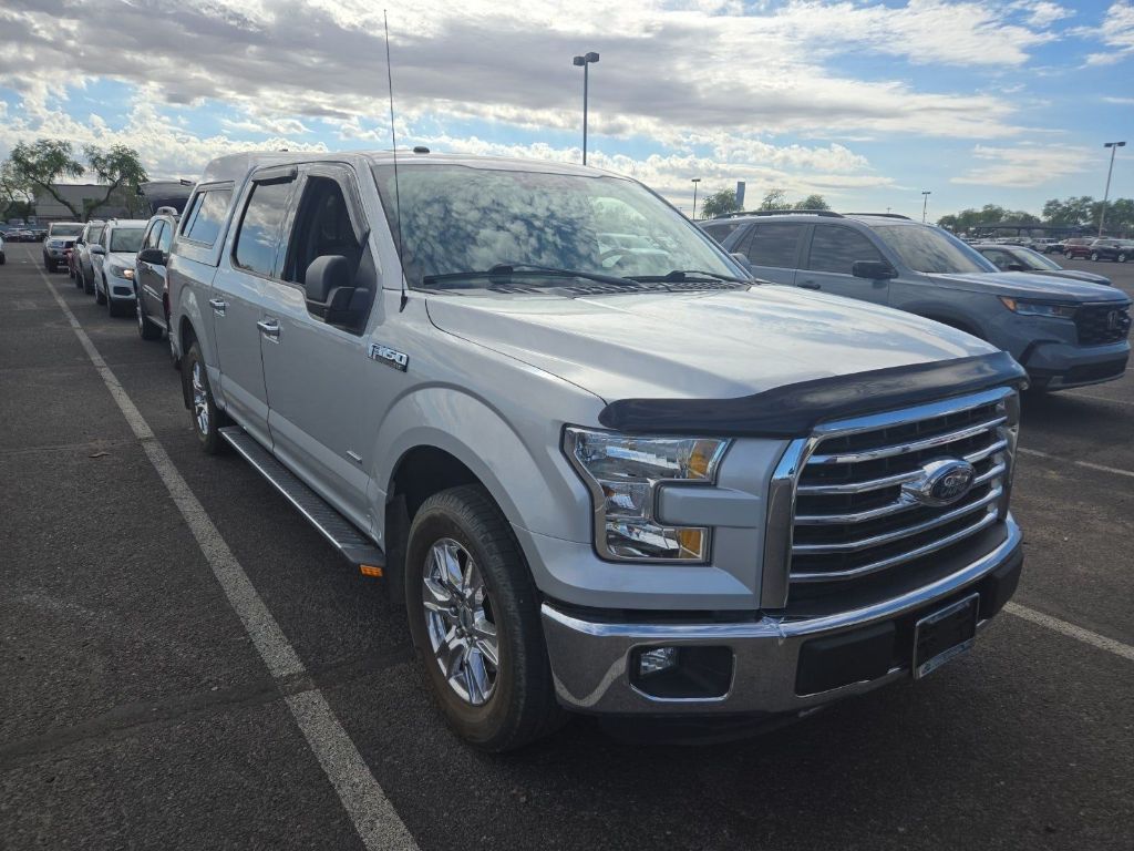 2016 Ford F-150 XLT photo 2