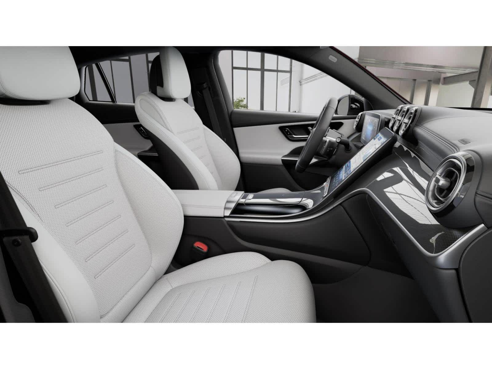 2025 Mercedes Benz GLC 300 4MATIC photo 3