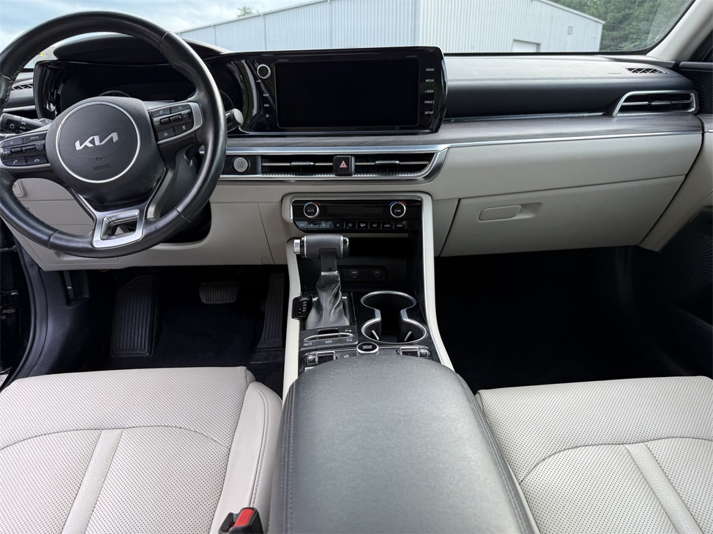 2022 Kia K5 EX photo 13