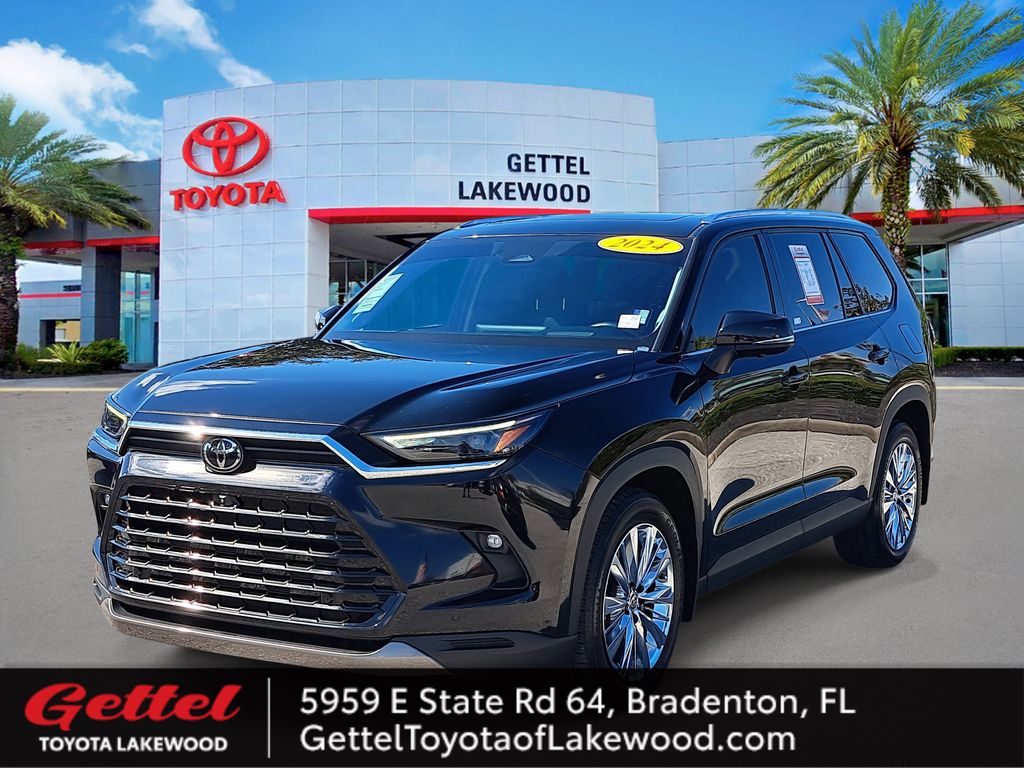 2024 Toyota Grand Highlander Platinum's photo