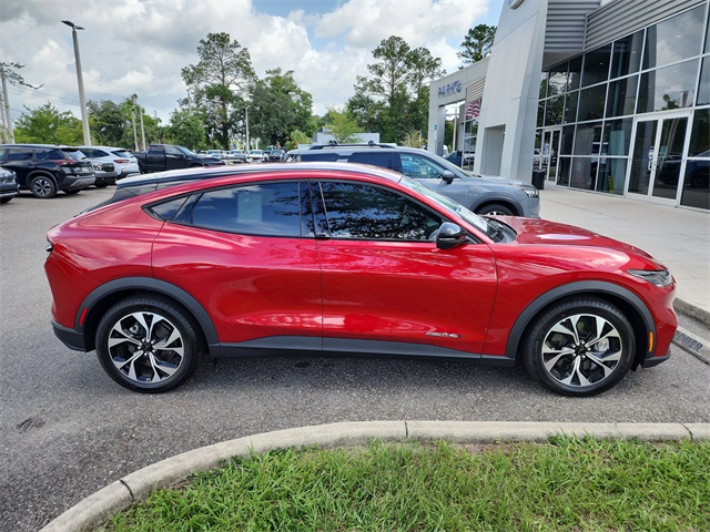 2024 Ford Mustang Mach-E Select photo 2