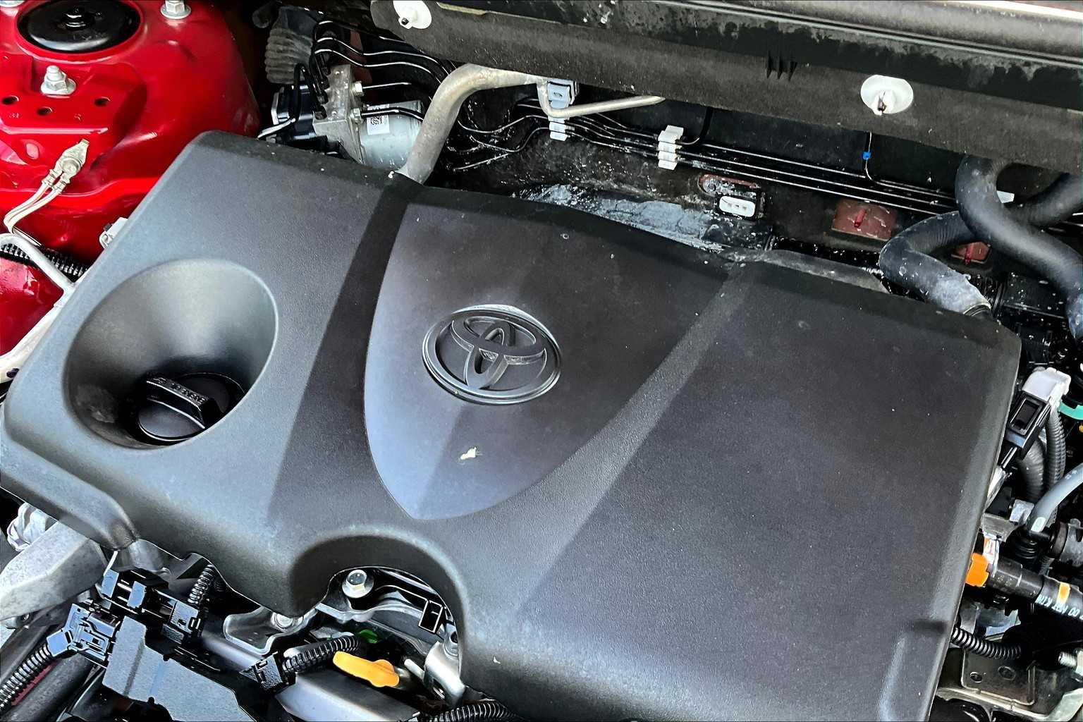 2024 Toyota RAV4 LE photo 29