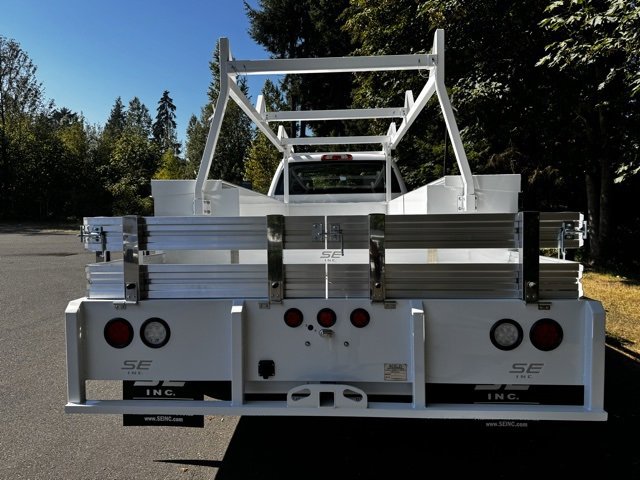 2024 Chevrolet Silverado 5500HD Work Truck photo 4