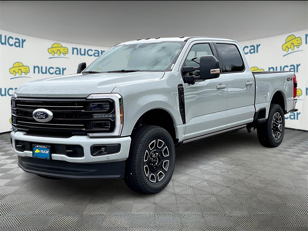 2025 Ford F-350 photo 3