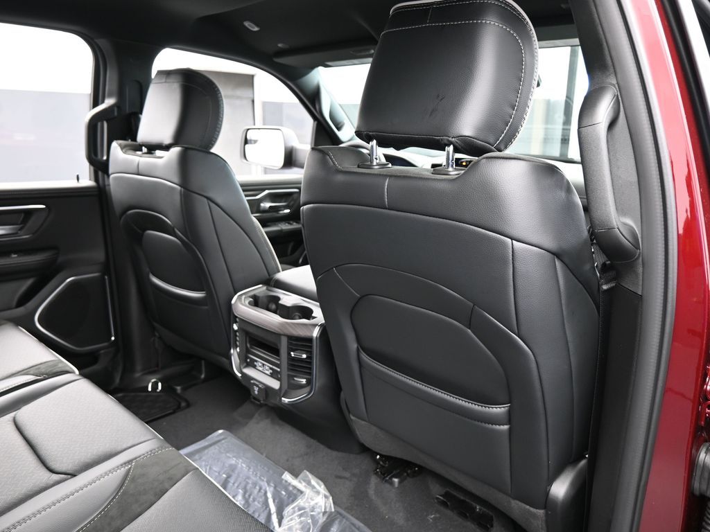2025 Ram 1500 Laramie photo 34