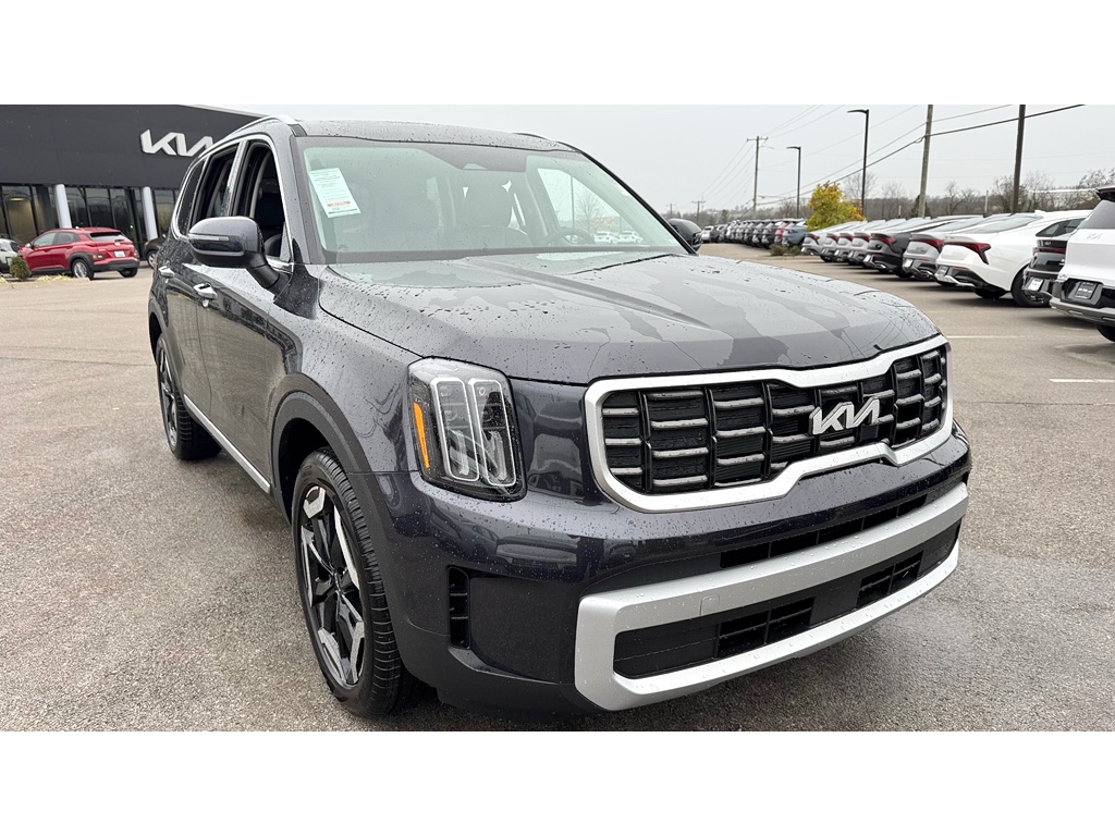 2025 Kia Telluride S's photo
