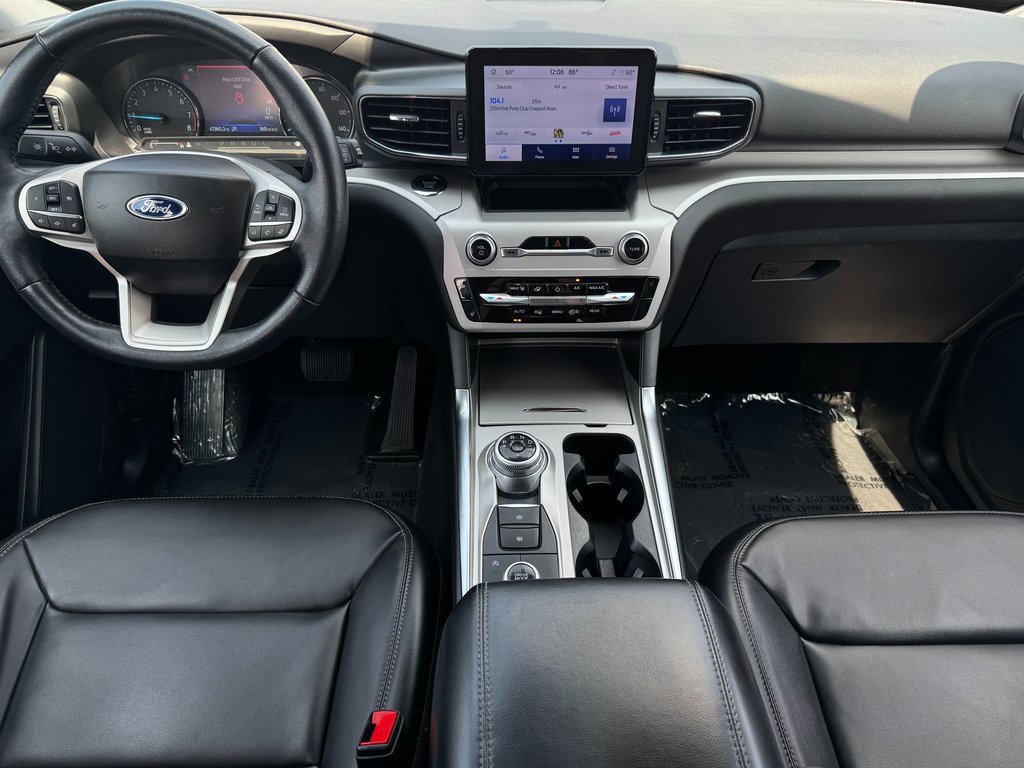 2023 Ford Explorer XLT photo 11