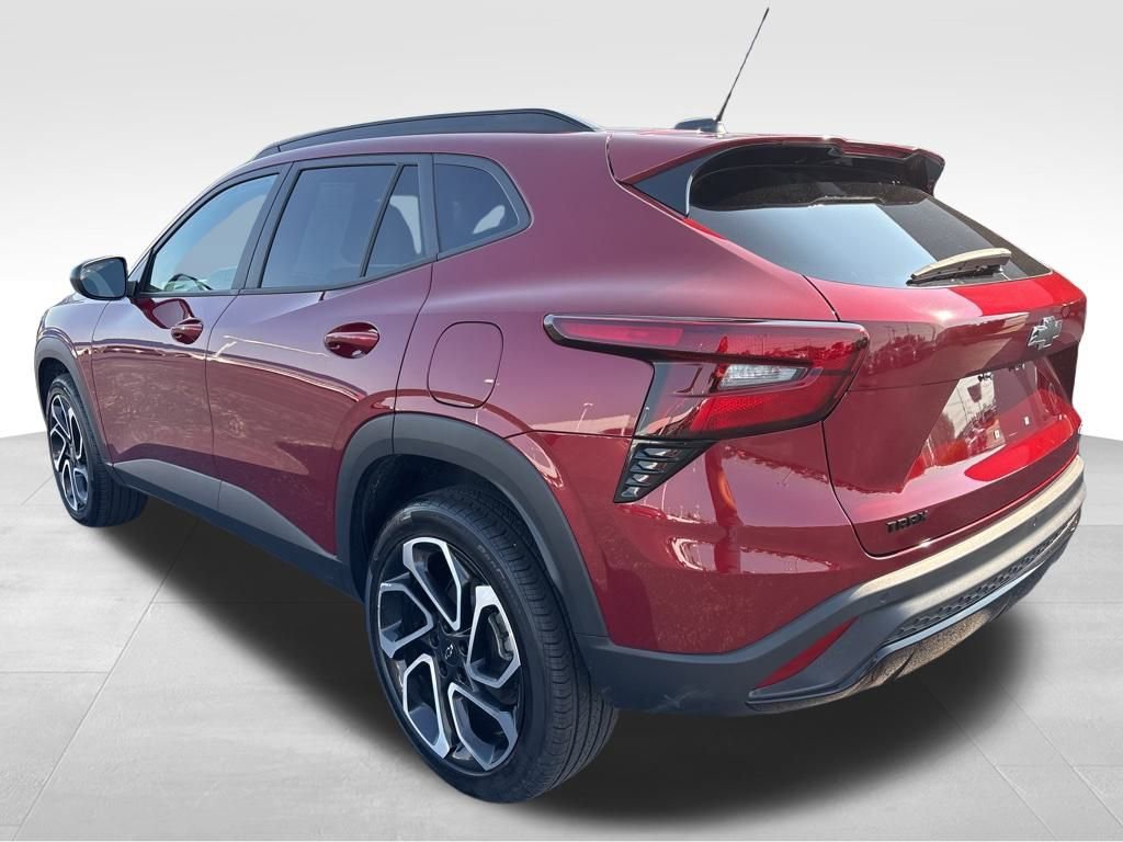 2025 Chevrolet Trax photo 4
