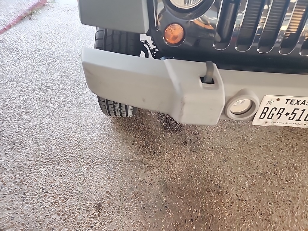 2013 Jeep Wrangler Sport photo 4