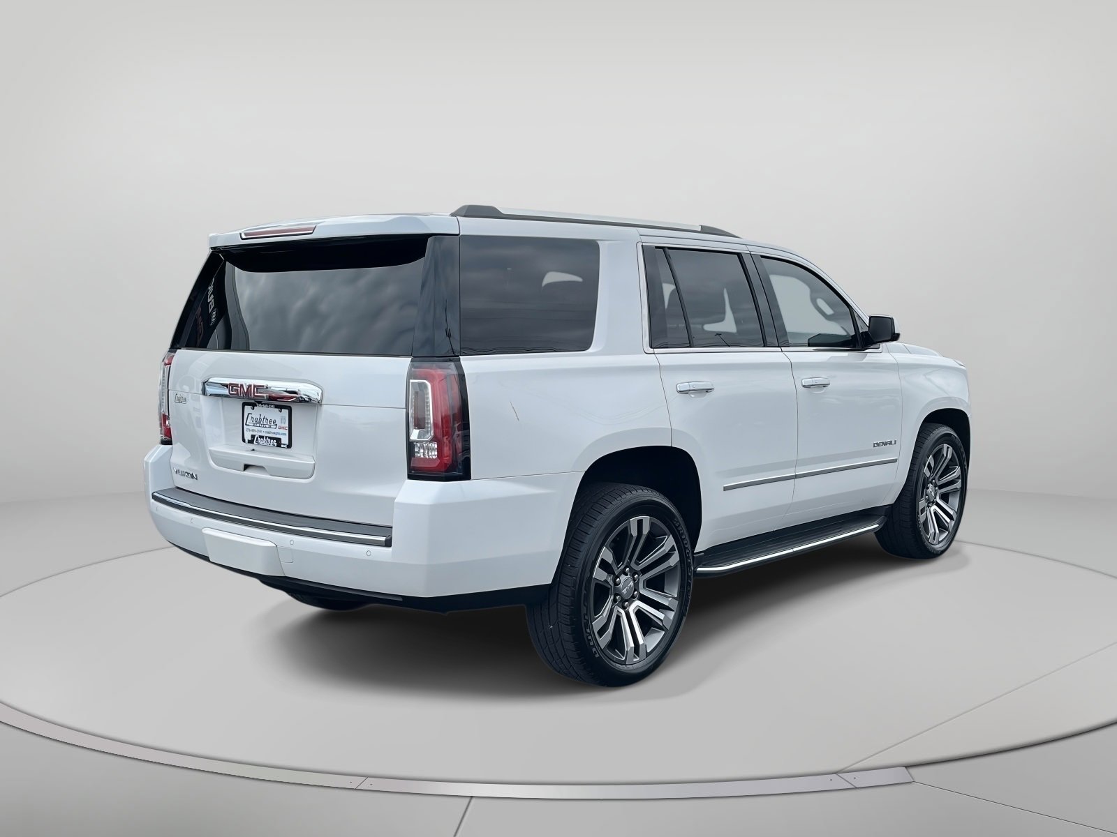 2017 Gmc Yukon Denali photo 3