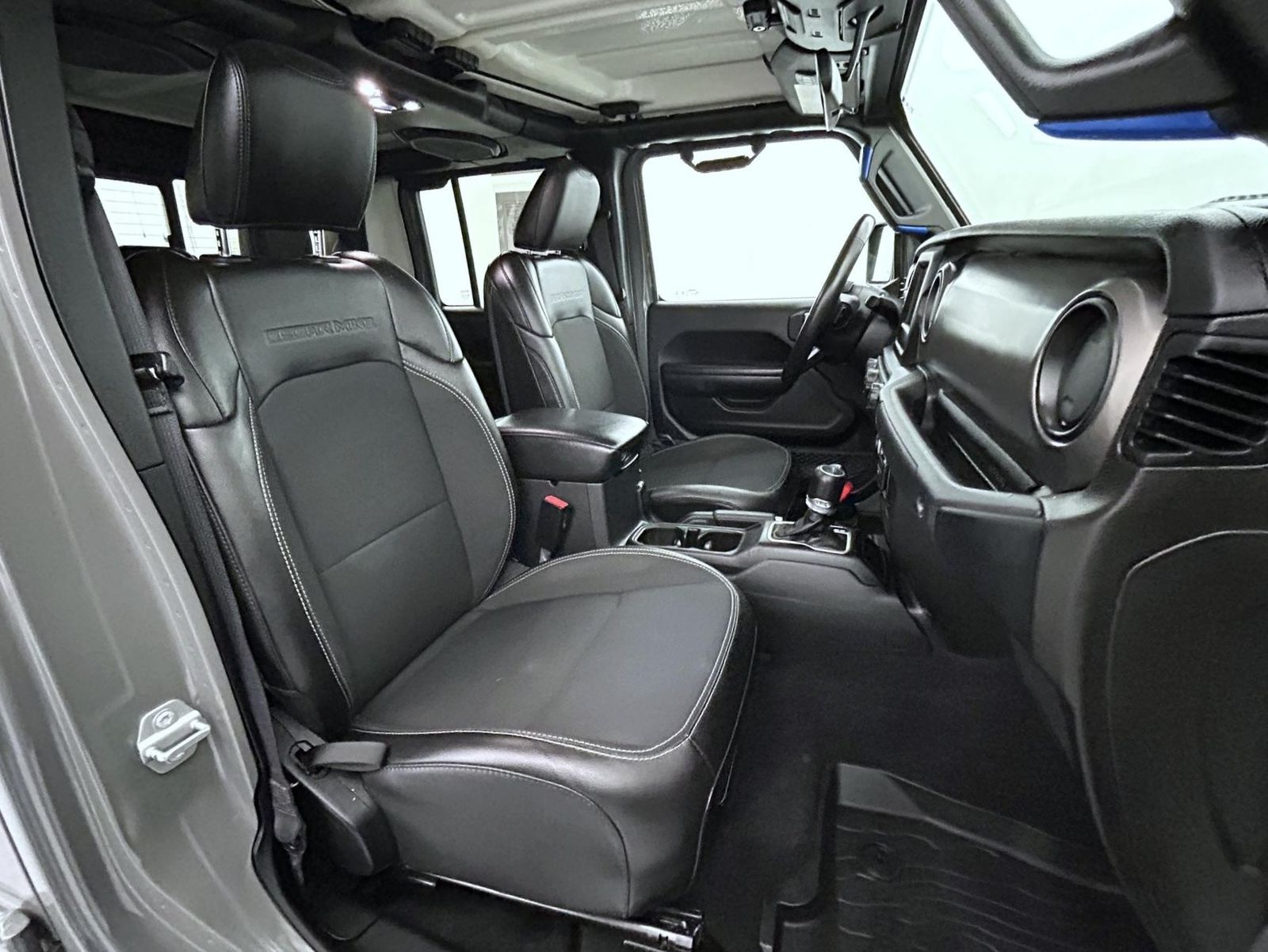 2021 Jeep Gladiator Freedom photo 15