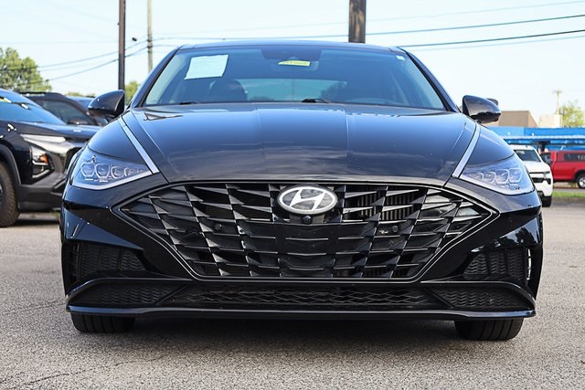 2023 Hyundai Sonata Limited photo 3