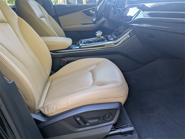 2022 Audi Q7 55 Premium Plus photo 28