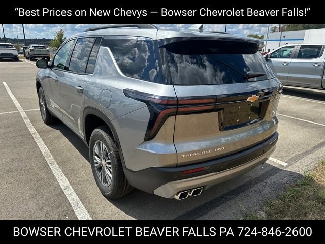 2026 Chevrolet Traverse 2LT photo 3
