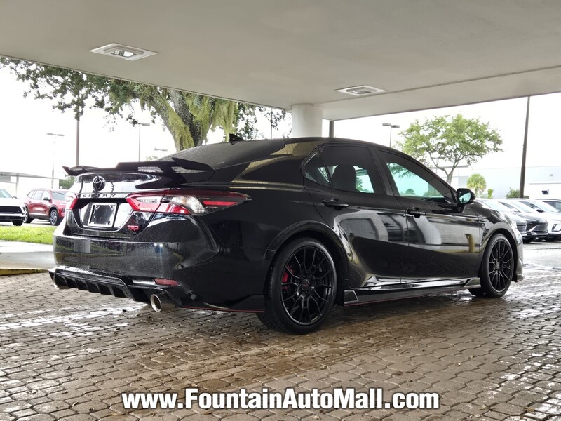 2022 Toyota Camry TRD V6 photo 13