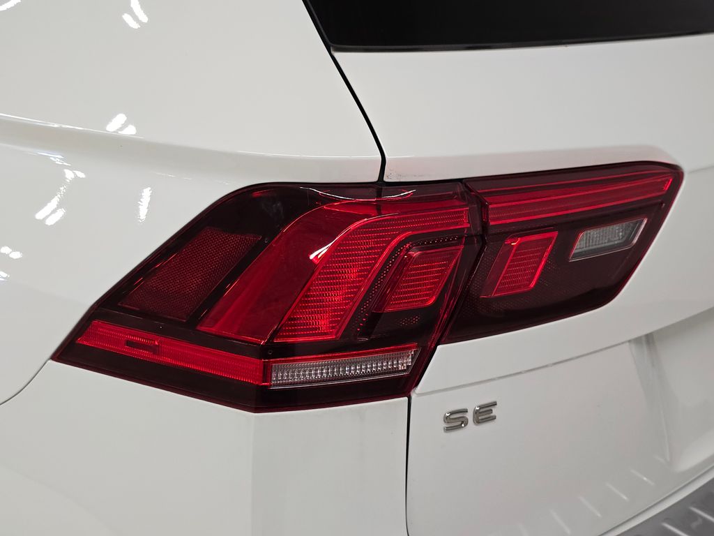 2024 Volkswagen Tiguan SE Wolfsburg Edition photo 10
