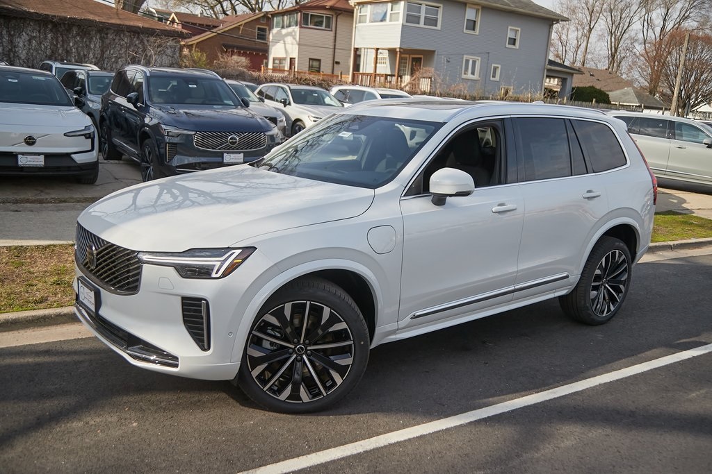 2025 VOLVO XC90 - Image 2