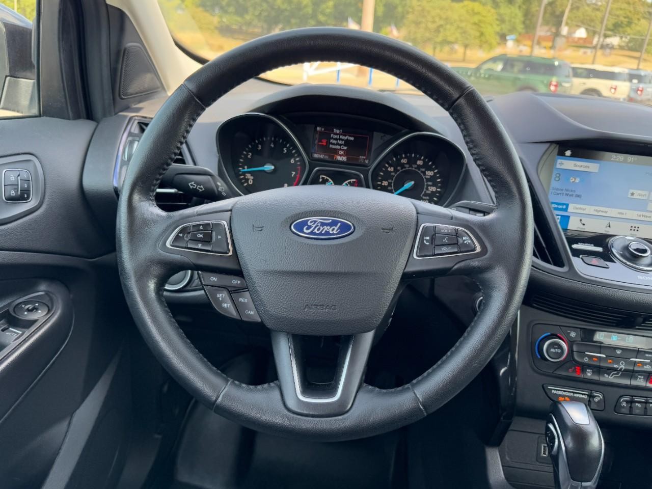 2019 Ford Escape Titanium photo 12