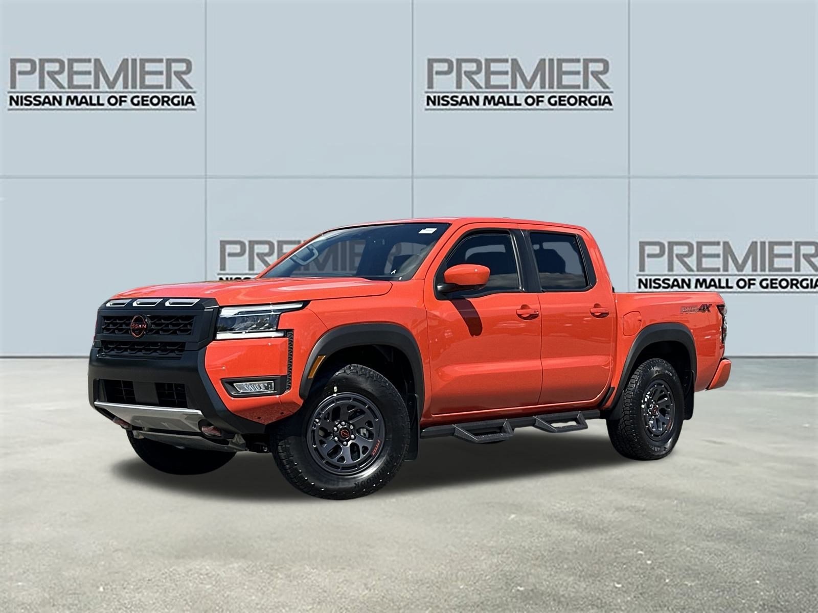 2025 Nissan Frontier PRO-4X's photo