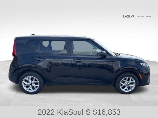2022 Kia Soul S photo 8