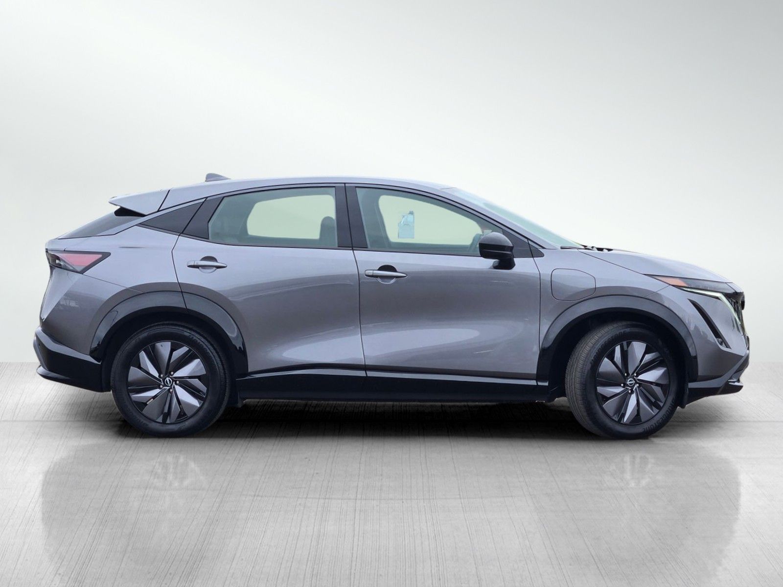 2024 Nissan ARIYA Engage e-4ORCE photo 3