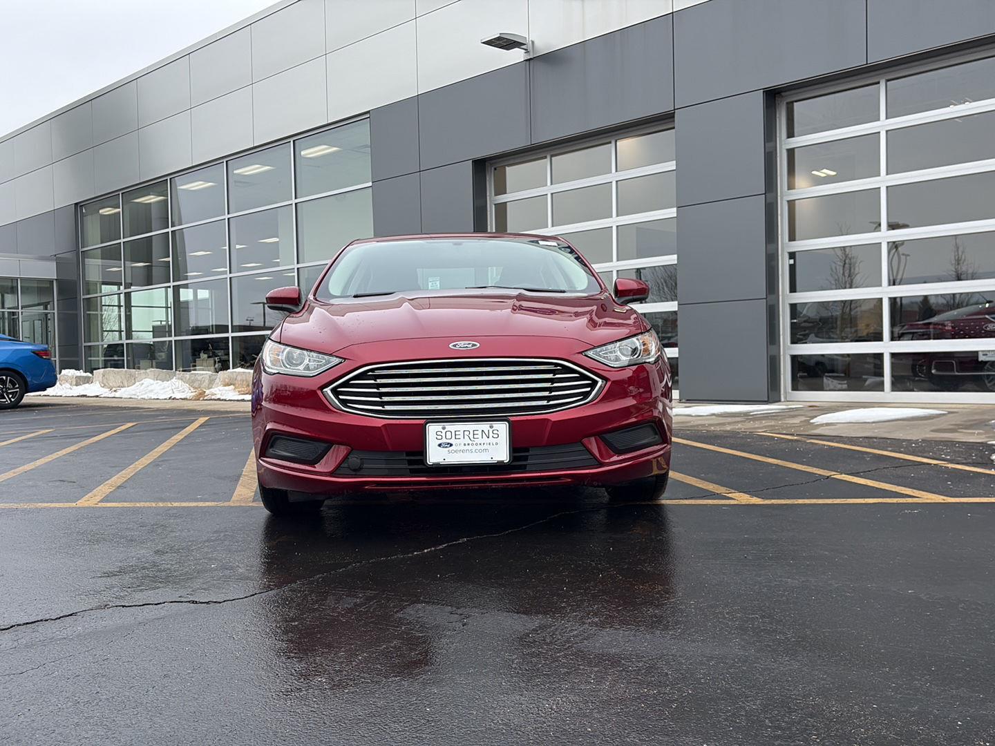 Used 2018 Ford Fusion SE with VIN 3FA6P0HD3JR186833 for sale in Brookfield, WI