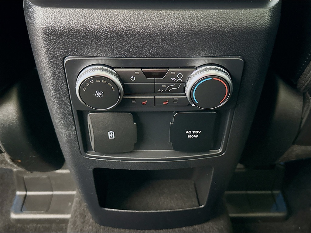 2021 Ford Explorer Limited photo 14