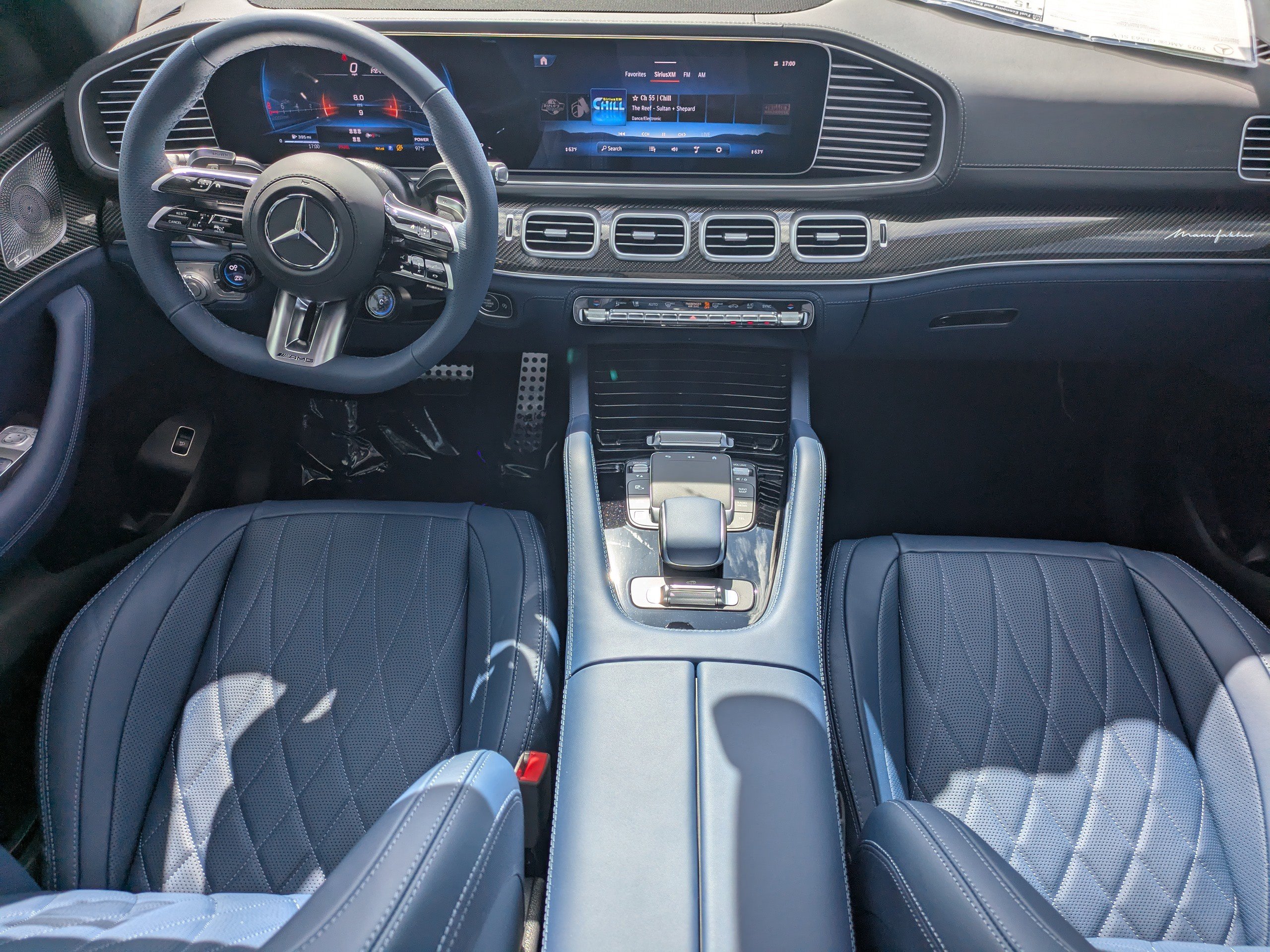 2025 Mercedes Benz GLS AMG 63 4MATIC photo 2