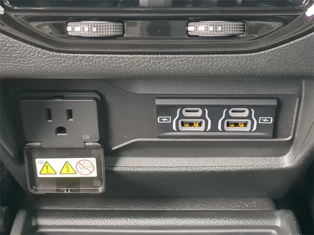 2025 Jeep Grand Cherokee Limited photo 16