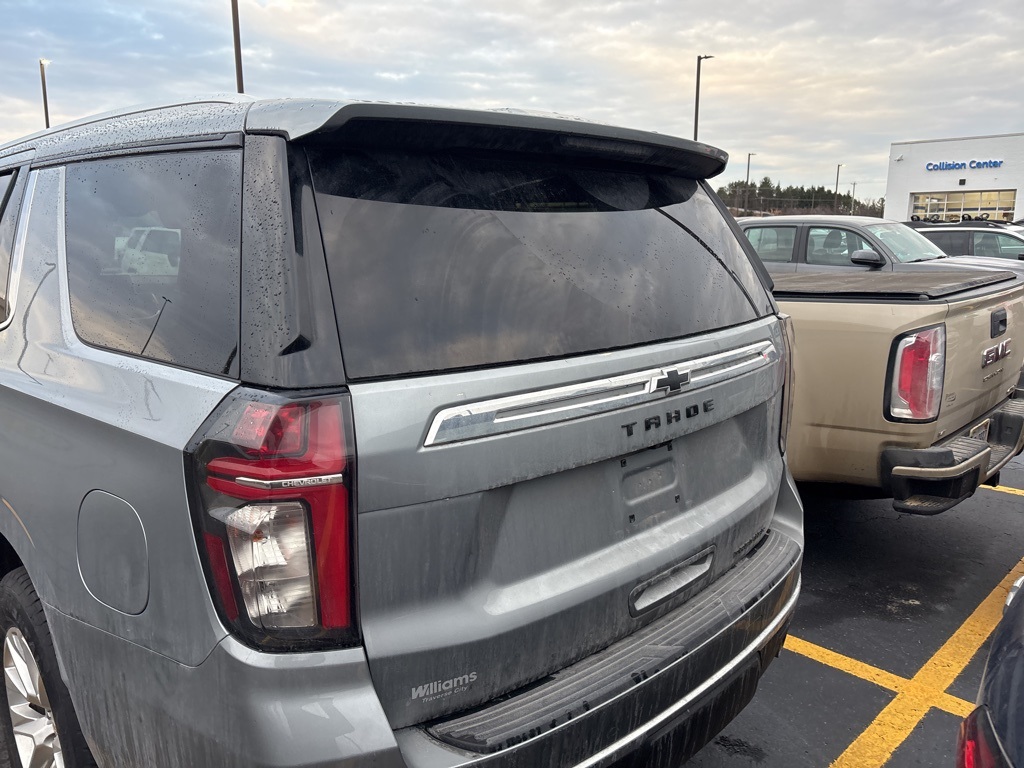 2024 Chevrolet Tahoe Premier photo 3