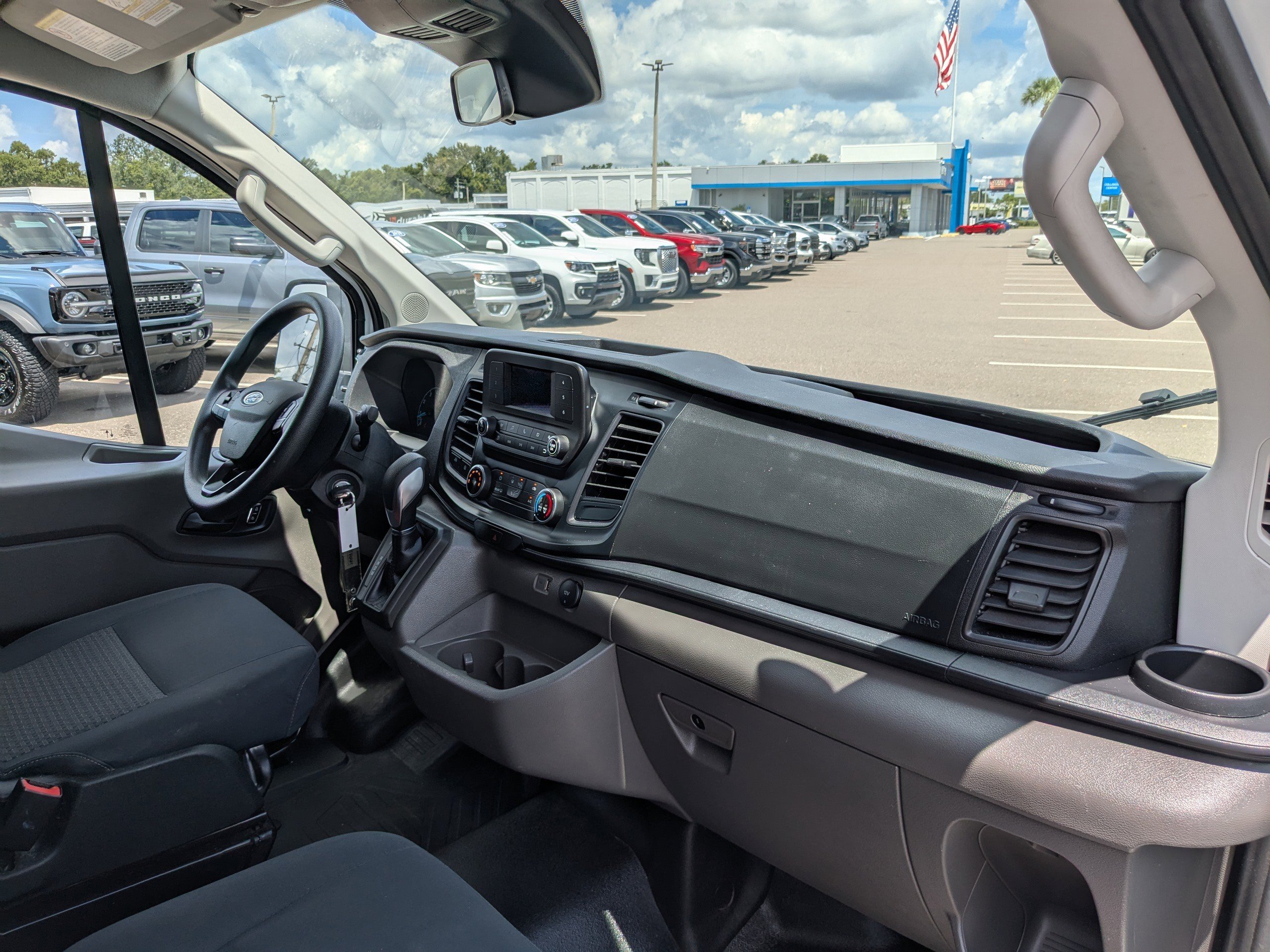 2024 Ford Transit Cargo Van photo 15