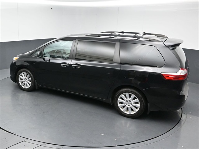 2017 TOYOTA SIENNA - Image 46