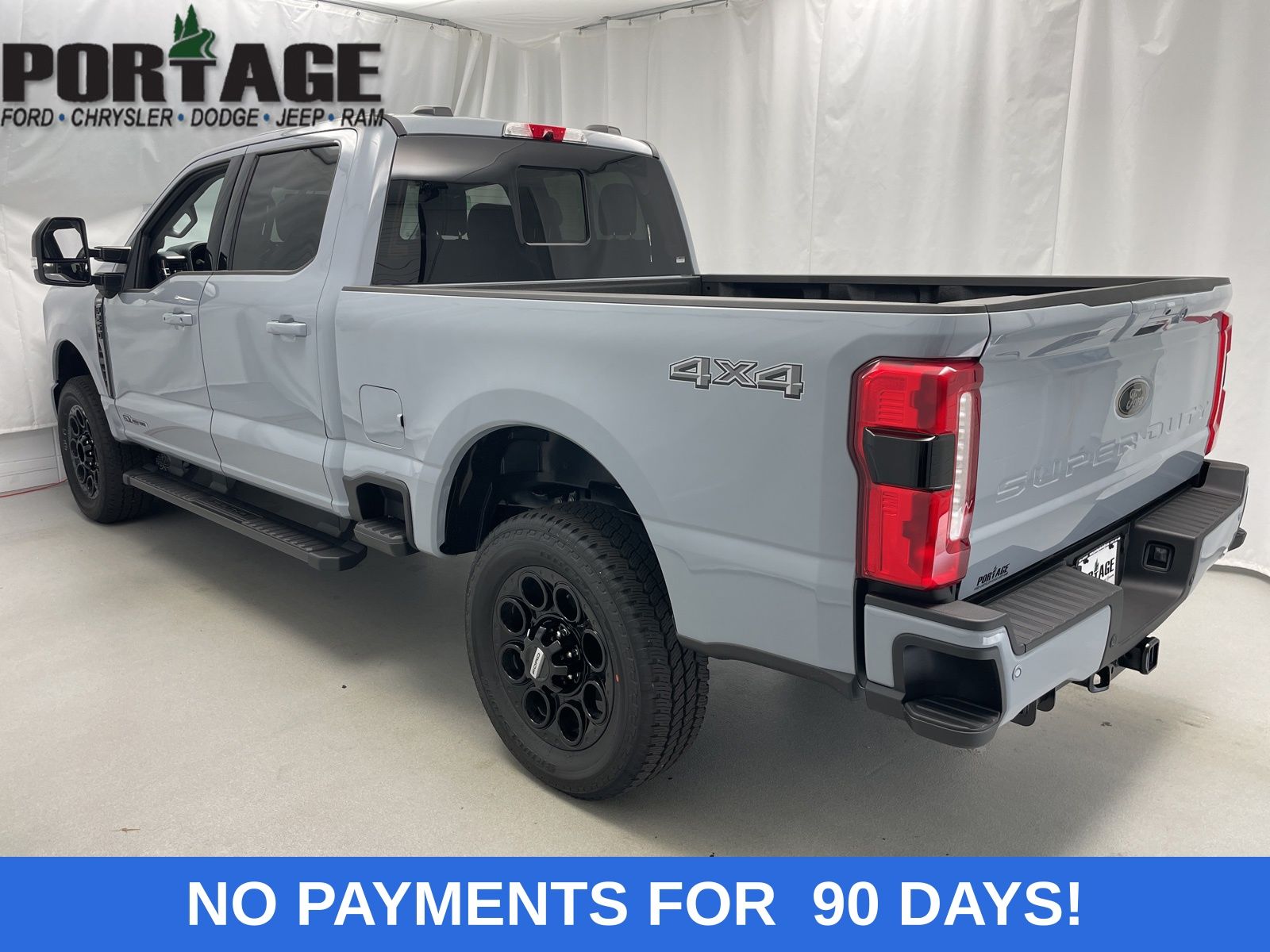 2025 Ford F-250 photo 3