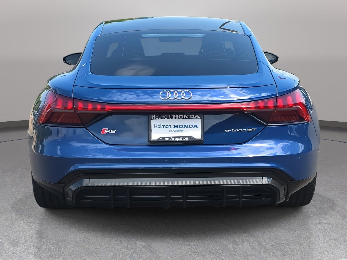 2022 Audi RS e-tron GT Base photo 5
