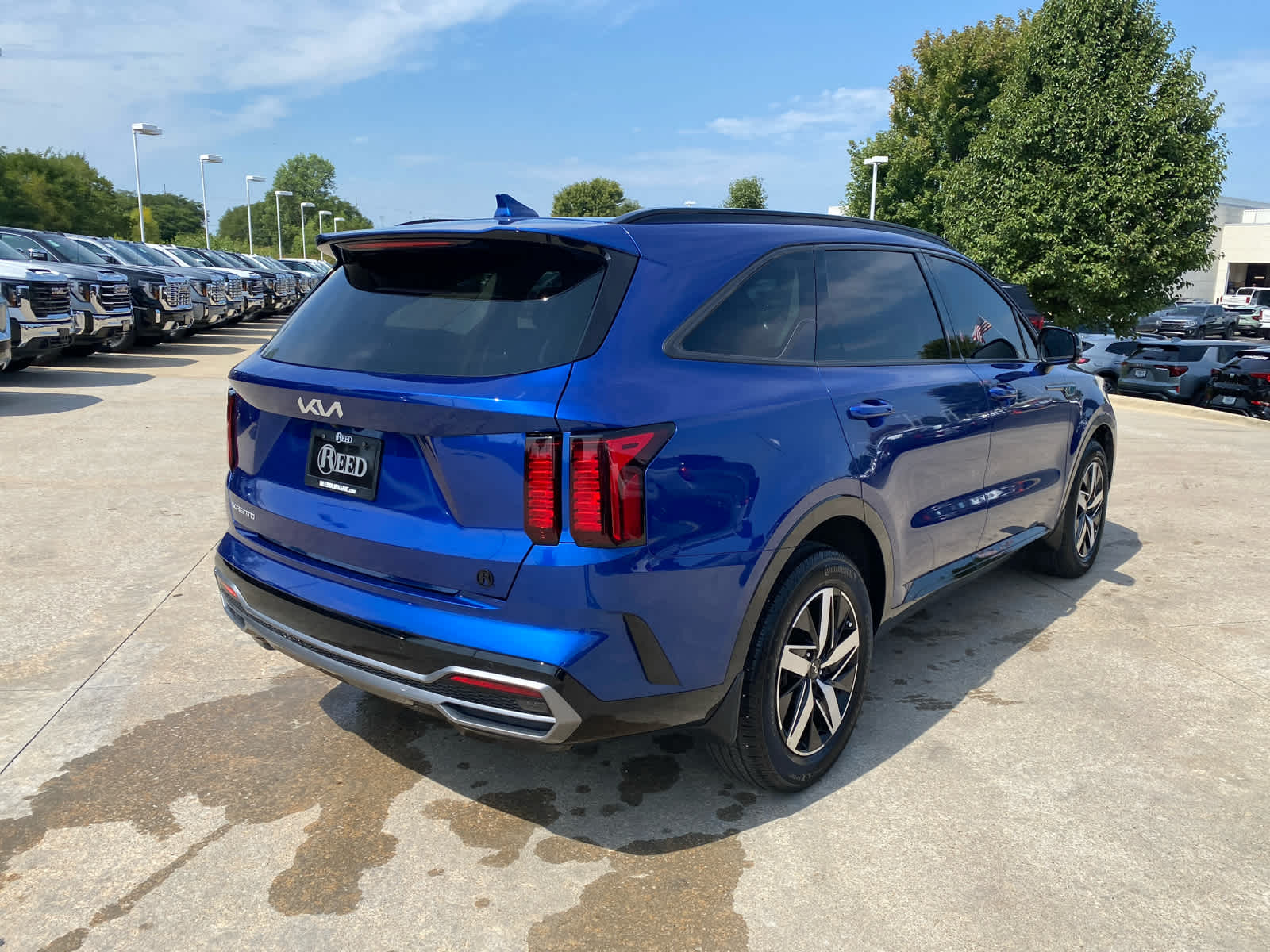 2023 Kia Sorento EX photo 3