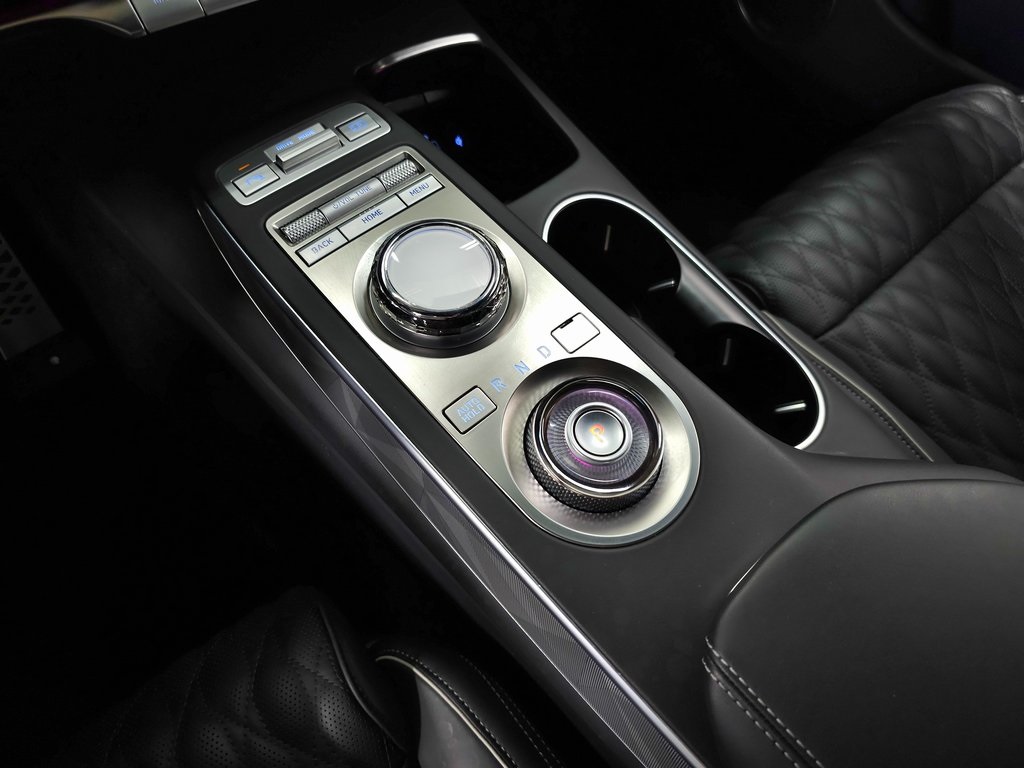 2023 Genesis GV70 3.5T Sport Advanced photo 27