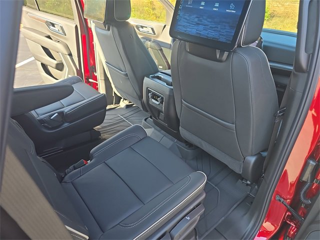 2025 Chevrolet Tahoe Premier photo 11