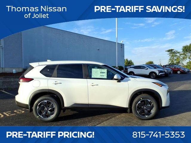 2026 Nissan Rogue SV photo 2