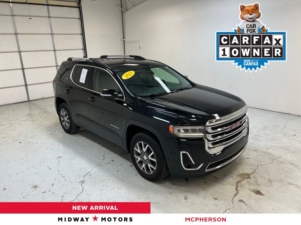 2023 GMC Acadia SLT's photo