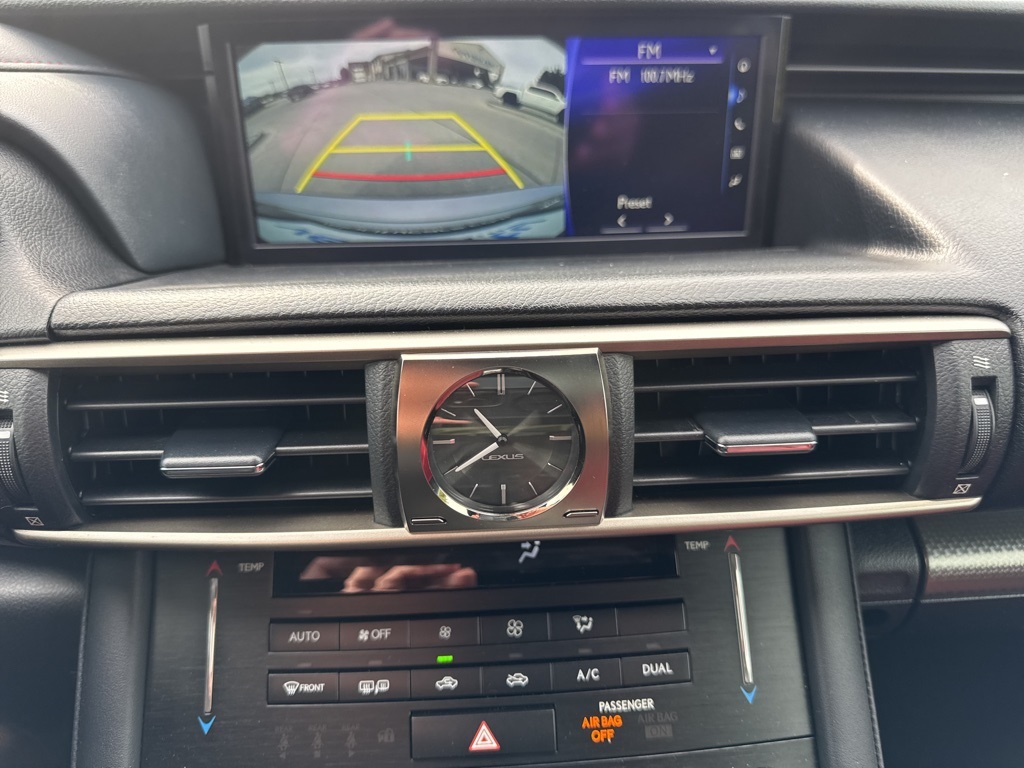 2018 Lexus IS 300 photo 15