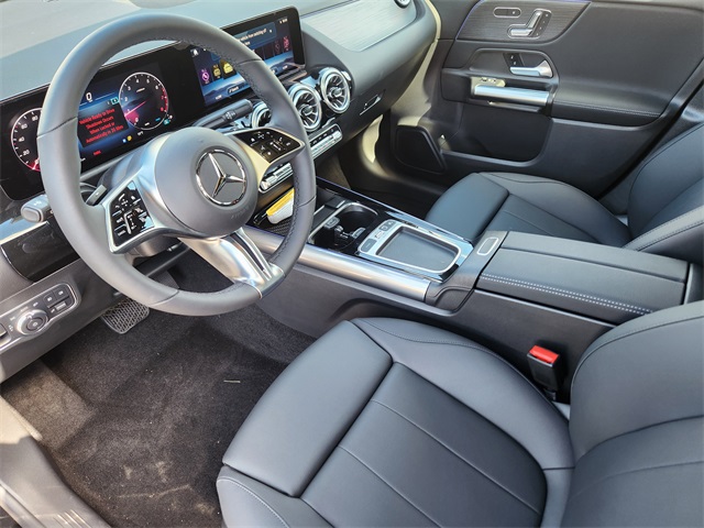 2026 Mercedes Benz GLA 250 4MATIC photo 7