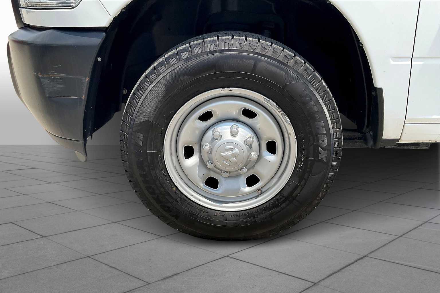 2018 Ram 2500 Tradesman photo 8